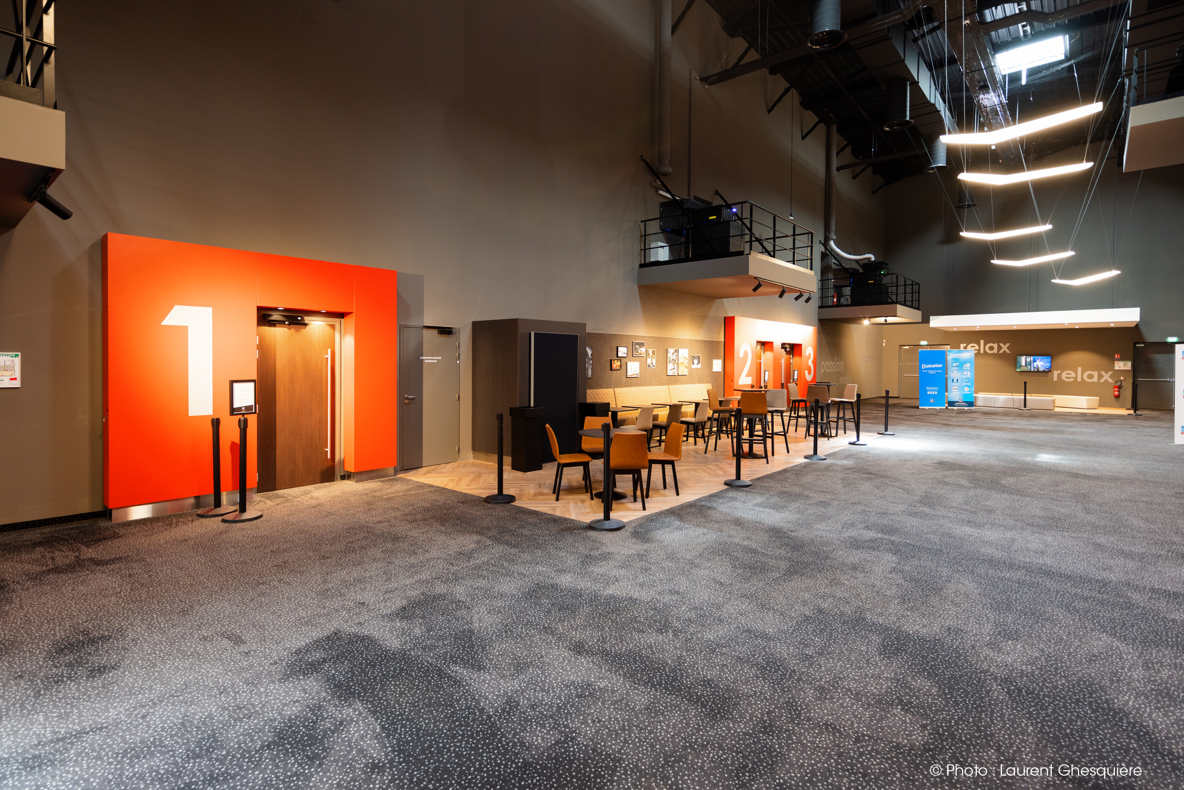 Ghesquiere_20210518_15-24-35_Kinepolis_Waves