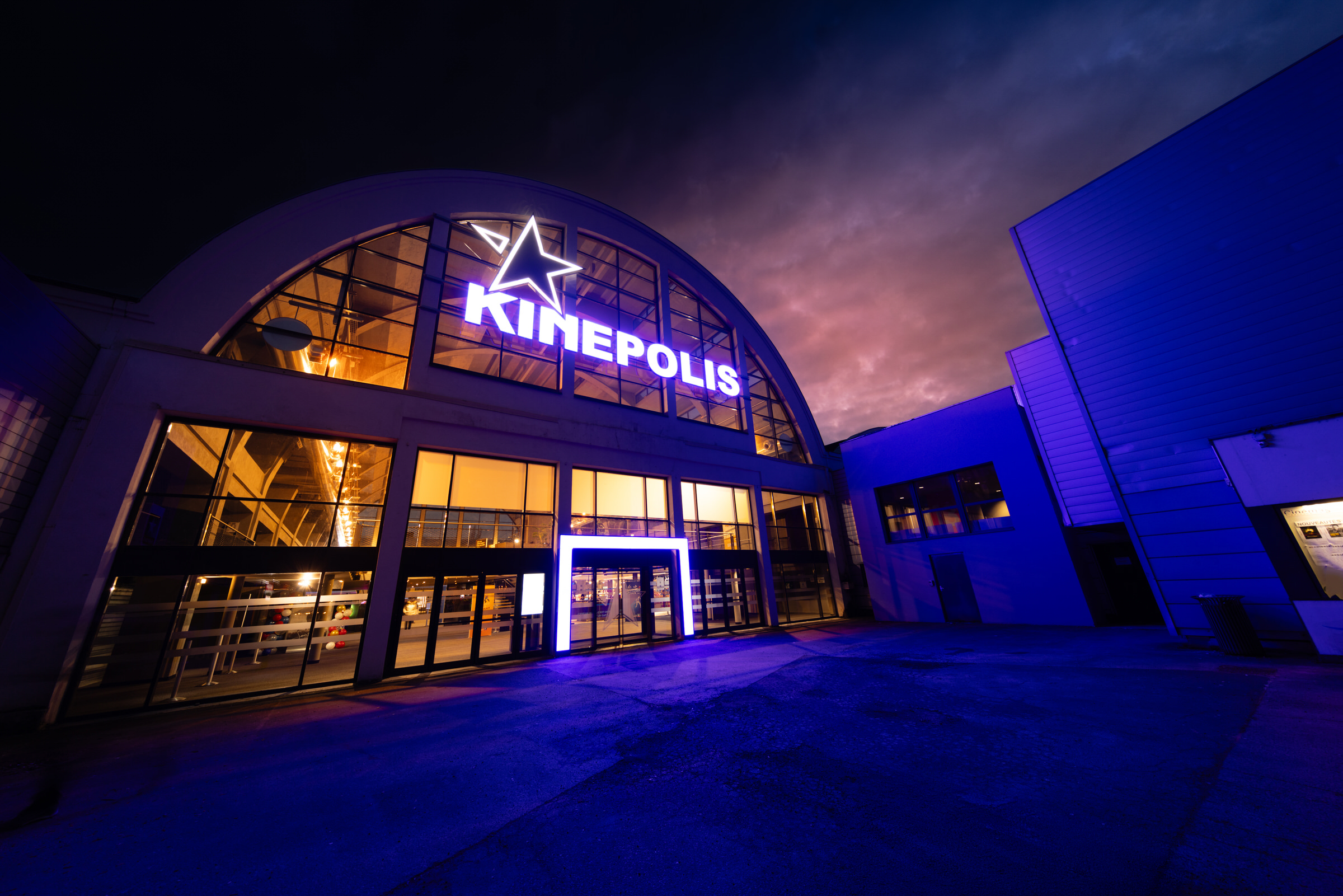 Kinepolis_Belfort_Facade_Nord_Nuit_3