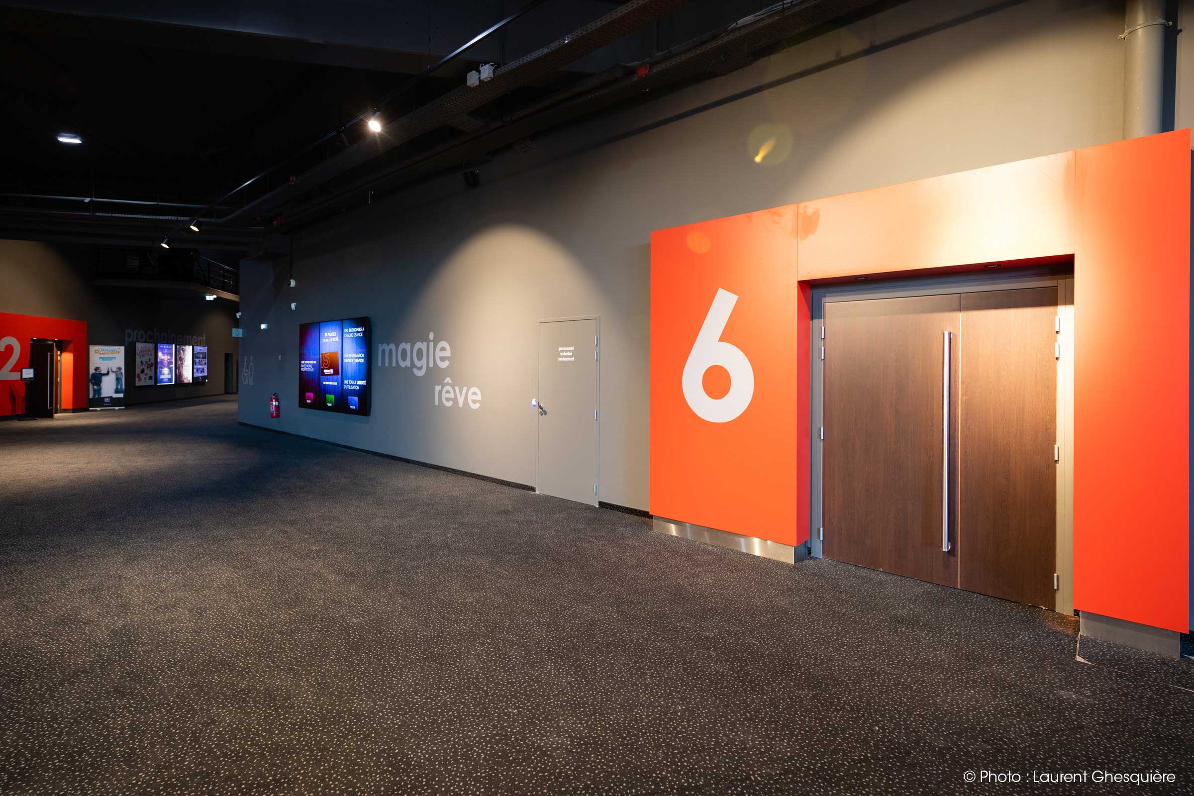 Kinepolis_Servon_entreedesalle6_MD