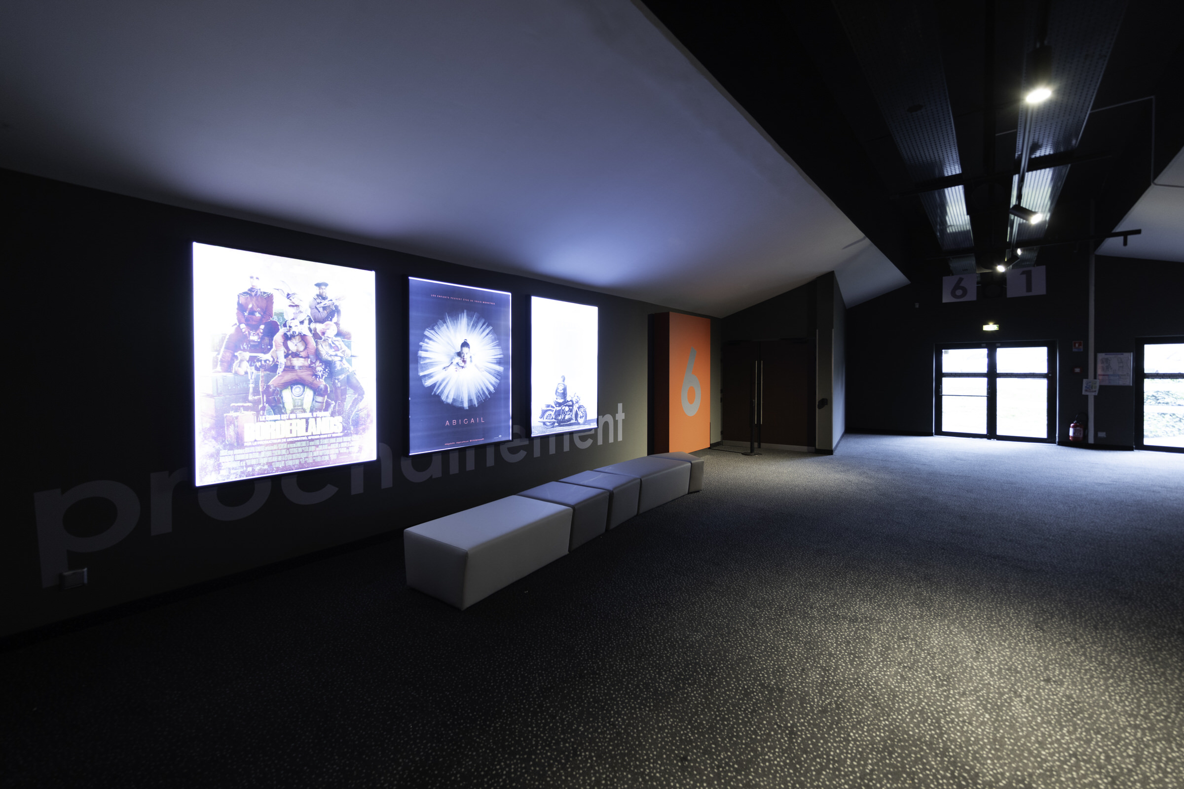 Kinepolis_amneville_foyer_MD