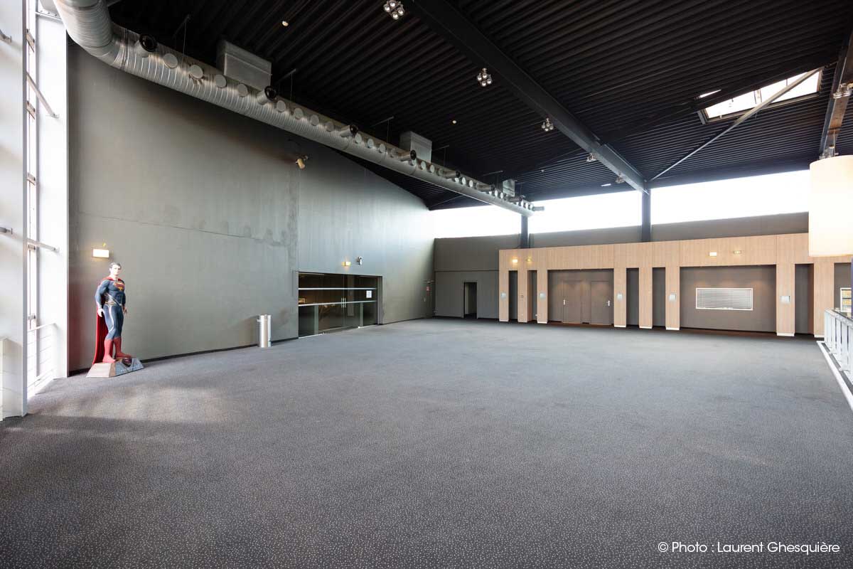 Kinepolis_espace_mezzanine-_MD_4