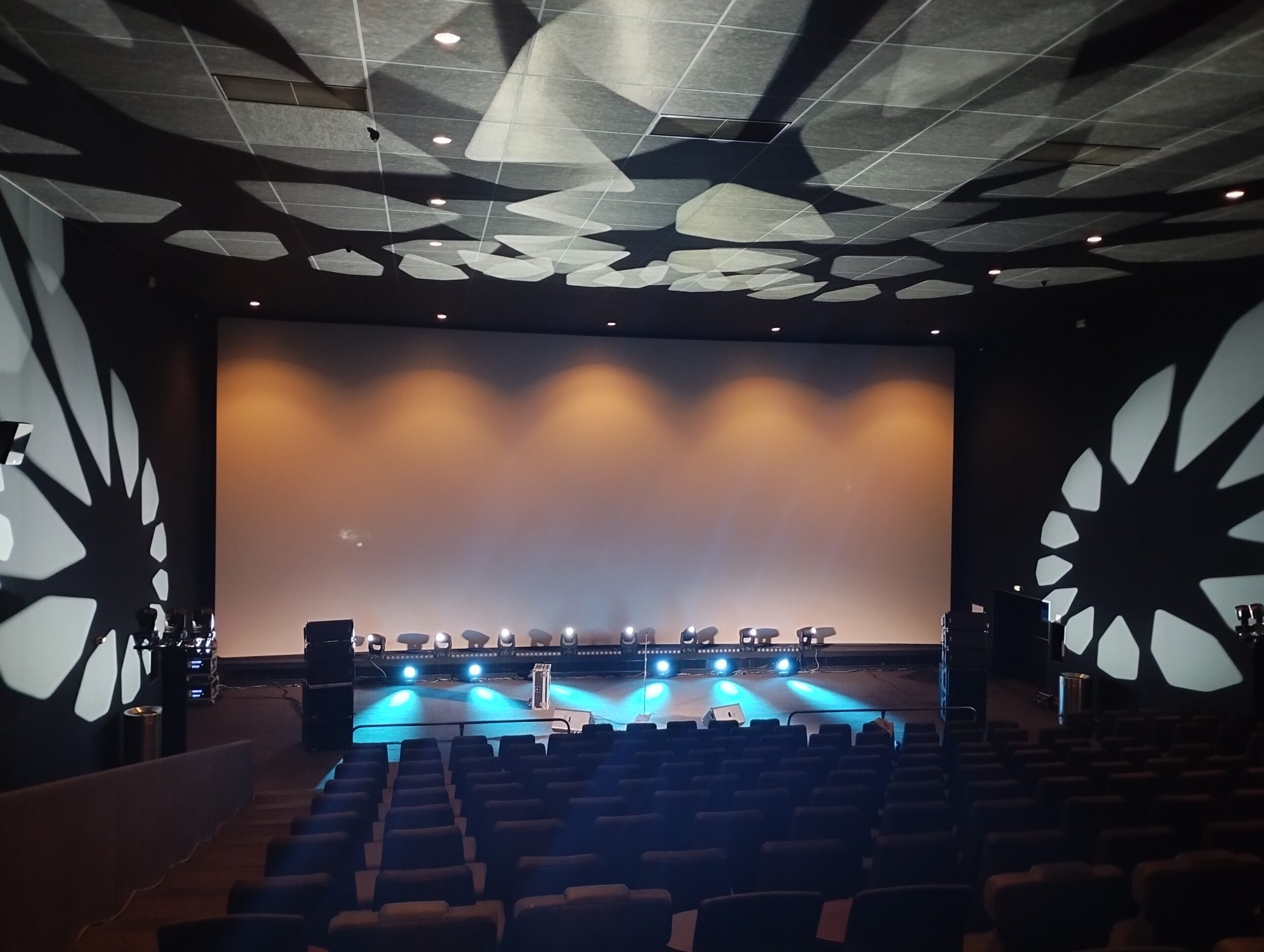 KINEPOLIS deco salle